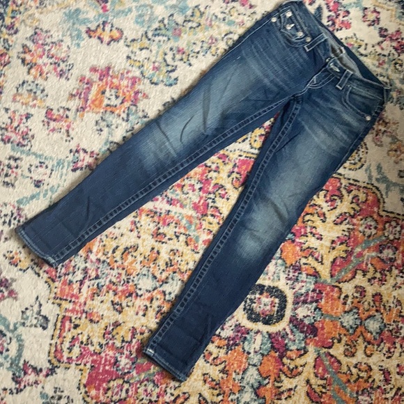 True Religion, size 25 skinny jeans - Picture 2 of 7